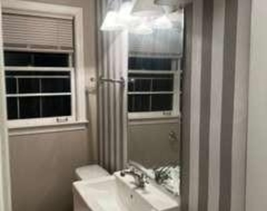 1840 Camellia Drive - Photo Thumbnail 8