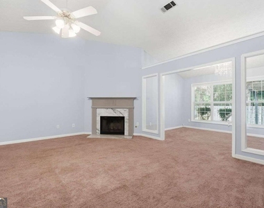 540 Sterling Hill Drive - Photo Thumbnail 6