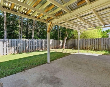 540 Sterling Hill Drive - Photo Thumbnail 28