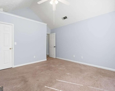 540 Sterling Hill Drive - Photo Thumbnail 19