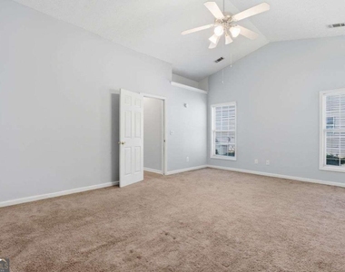 540 Sterling Hill Drive - Photo Thumbnail 22