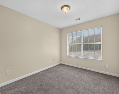 1471 Riverrock Trail - Photo Thumbnail 18