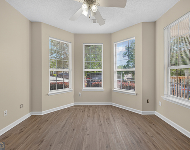 1471 Riverrock Trail - Photo Thumbnail 9