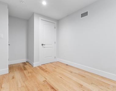 118 Cooper Street - Photo Thumbnail 12