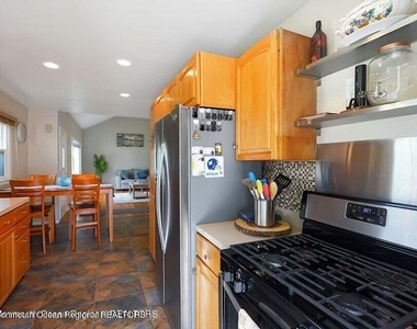 14 Arno Street - Photo Thumbnail 16