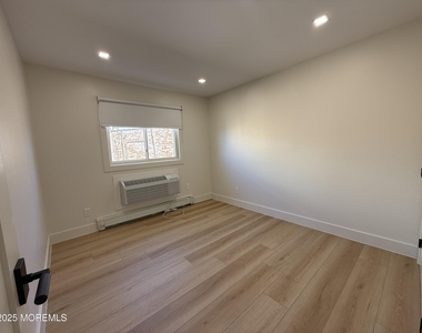 1 Ocean Avenue - Photo Thumbnail 5