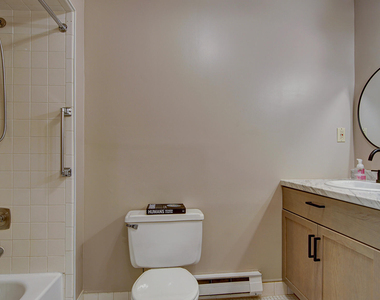 205 Covered Bridge Boulevard - Photo Thumbnail 26