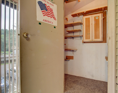 205 Covered Bridge Boulevard - Photo Thumbnail 20