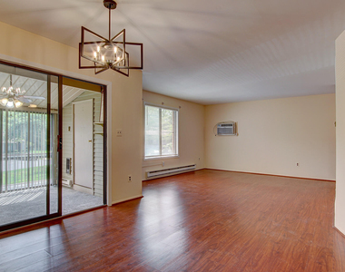 205 Covered Bridge Boulevard - Photo Thumbnail 8