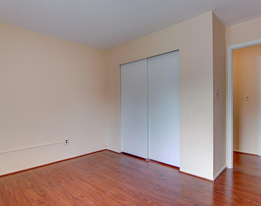 205 Covered Bridge Boulevard - Photo Thumbnail 29