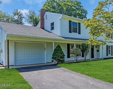 830 Brookside Drive - Photo Thumbnail 1