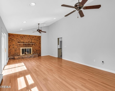 830 Brookside Drive - Photo Thumbnail 9