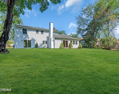 830 Brookside Drive - Photo Thumbnail 24
