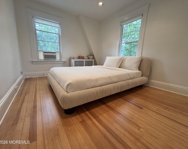219 Elberon Boulevard - Photo Thumbnail 8