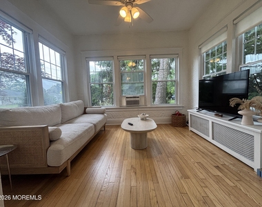 219 Elberon Boulevard - Photo Thumbnail 3