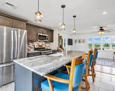 4160 Atlantic Avenue - Photo Thumbnail 11