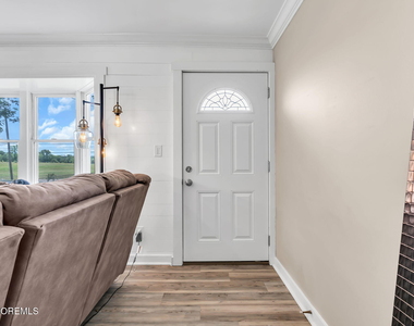 4160 Atlantic Avenue - Photo Thumbnail 5