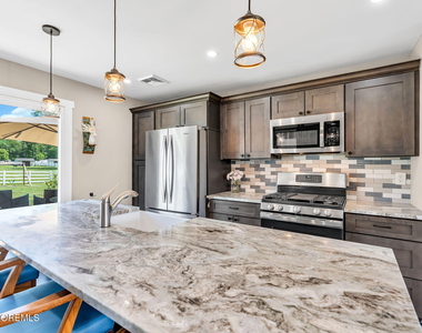 4160 Atlantic Avenue - Photo Thumbnail 13