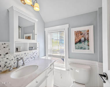403 Sewall Avenue - Photo Thumbnail 12