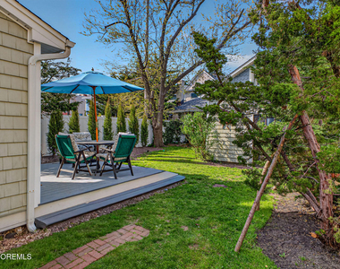 403 Sewall Avenue - Photo Thumbnail 18