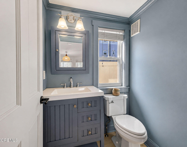 403 Sewall Avenue - Photo Thumbnail 6