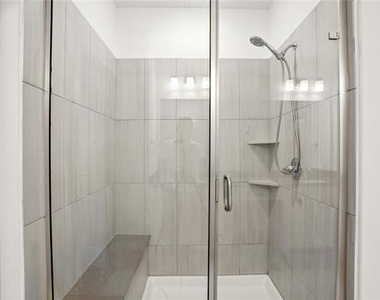 6441 Iron Horse Boulevard - Photo Thumbnail 14