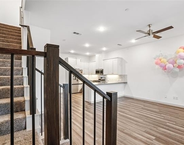 6441 Iron Horse Boulevard - Photo Thumbnail 2