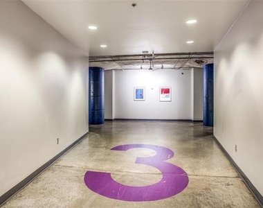 1122 Jackson Street - Photo Thumbnail 2