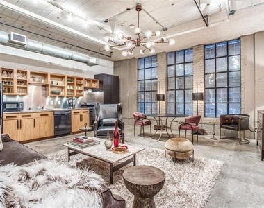 1122 Jackson Street - Photo Thumbnail 7