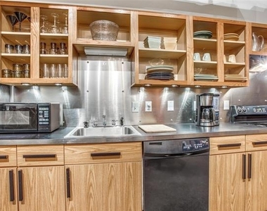 1122 Jackson Street - Photo Thumbnail 13