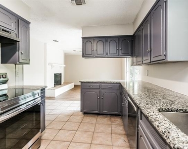 1504 Terrace Street - Photo Thumbnail 6
