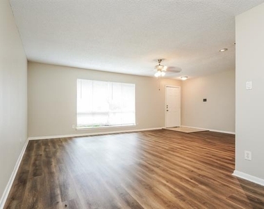 1504 Terrace Street - Photo Thumbnail 4