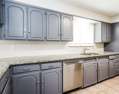 1504 Terrace Street - Photo Thumbnail 5