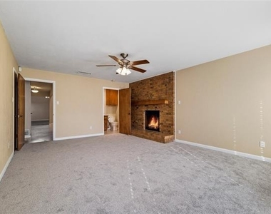 322 N Greenstone Lane - Photo Thumbnail 34