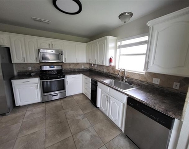 1109 Westgrove Drive - Photo Thumbnail 3