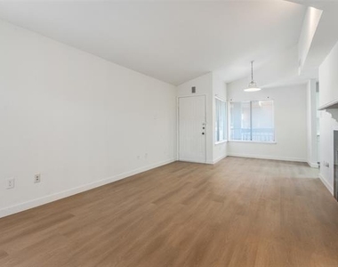 5550 Spring Valley Road - Photo Thumbnail 7