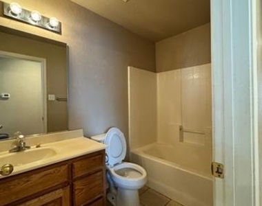 116 Donley Street - Photo Thumbnail 9