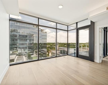 8119 Douglas Avenue - Photo Thumbnail 9