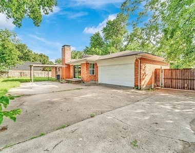 2630 Pasteur Avenue - Photo Thumbnail 16
