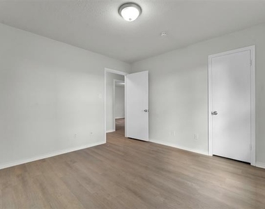 2630 Pasteur Avenue - Photo Thumbnail 9