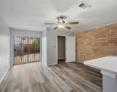 66 W Mountain Creek Drive - Photo Thumbnail 1