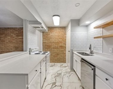66 W Mountain Creek Drive - Photo Thumbnail 3