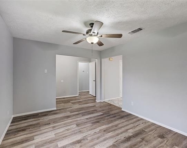 66 W Mountain Creek Drive - Photo Thumbnail 4