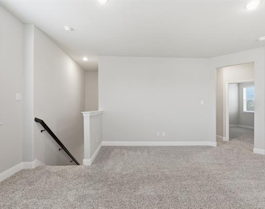 612 Rain Barrel Place - Photo Thumbnail 20