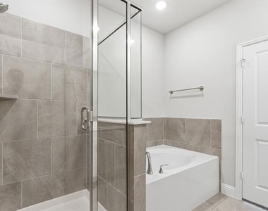 612 Rain Barrel Place - Photo Thumbnail 17