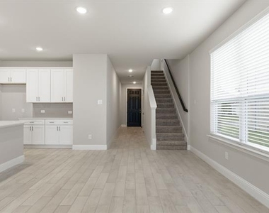 612 Rain Barrel Place - Photo Thumbnail 13