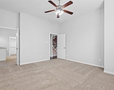 3920 Canton Jade Way - Photo Thumbnail 10