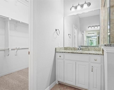 3920 Canton Jade Way - Photo Thumbnail 12