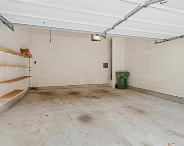 3920 Canton Jade Way - Photo Thumbnail 19