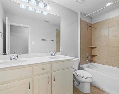 3920 Canton Jade Way - Photo Thumbnail 18